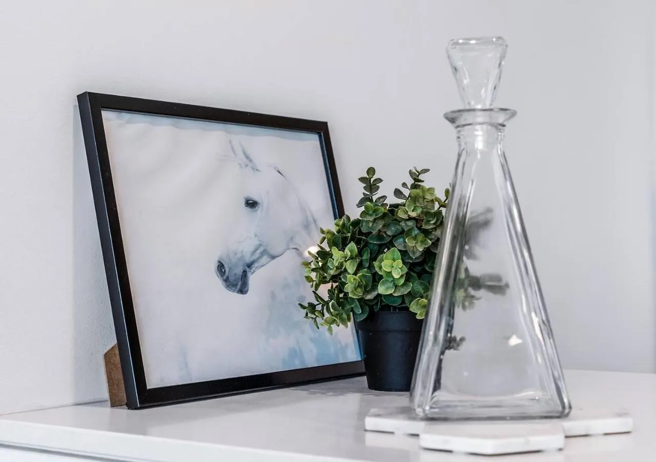 Riverside Living In Portside Wharf Hamilton Brisbane Apartment