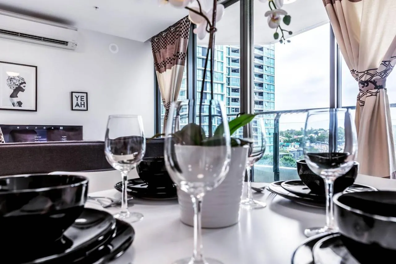 Riverside Living In Portside Wharf Hamilton Brisbane Apartment